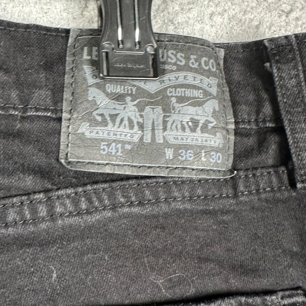 Levis 541 Jeans Mens 36X30 Black Athletic Taper Dark Wash Red Tab Stretch Denim